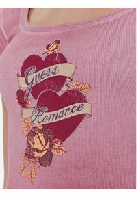 Guess T-Shirt Romance W3RI07 KA0H1 Różowy Slim Fit. Kolor: różowy. Materiał: bawełna