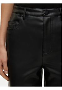 Vero Moda Spodnie z imitacji skóry Tessa 10310878 Czarny Wide Leg. Kolor: czarny. Materiał: skóra #4