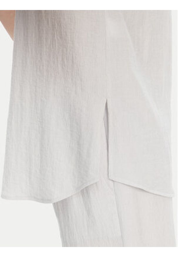 Calvin Klein Bluzka K20K208210 Błękitny Regular Fit. Kolor: niebieski. Materiał: lyocell