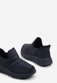 Renee - Granatowe Sneakersy Śniegowce na Platformie z Tłoczeniem i Pikowaną Cholewką Vermina. Okazja: na co dzień. Kolor: niebieski. Materiał: dresówka. Szerokość cholewki: normalna. Obcas: na platformie #3