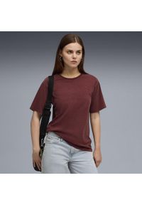 Puma - Damska koszulka Essentials Elevated o luźnym kroju z efektem sprania PUMA. Kolor: czerwony. Sport: fitness