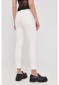 TwinSet - Twinset jeansy damskie high waist. Stan: podwyższony. Kolor: biały