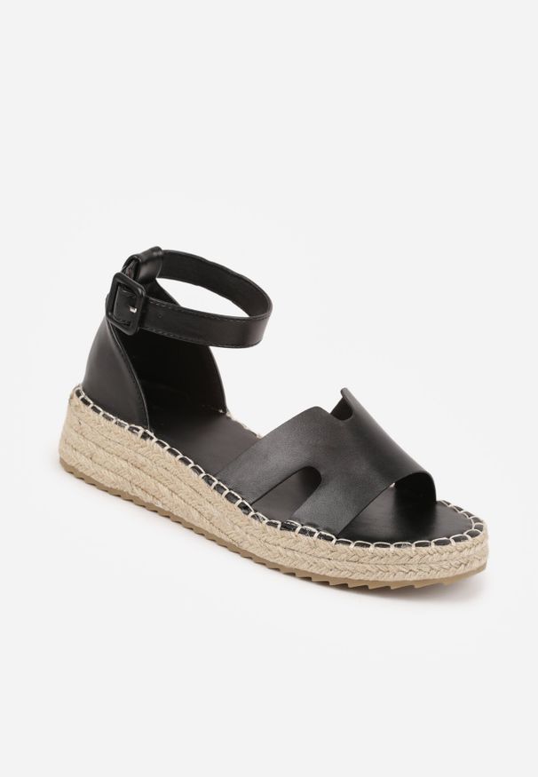 Born2be - Czarne Sandały VICES na Grubej Plecionej Podeszwie Meztora. Okazja: na co dzień. Zapięcie: sprzączka. Kolor: czarny. Wzór: ażurowy. Sezon: lato. Styl: casual, klasyczny, elegancki