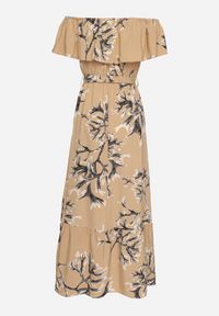 Born2be - Ciemnobeżowa Sukienka Hiszpanka o Rozkloszowanym Kroju z Wiązanym Paskiem Sesiniela. Okazja: na co dzień. Typ kołnierza: dekolt hiszpanka. Kolor: beżowy. Typ sukienki: rozkloszowane. Styl: elegancki, casual #6