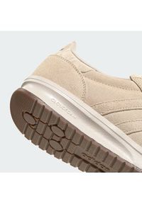 Adidas - adidas Sneakersy Run 70S 2.0 Shoes KJ7999 Beżowy jasny. Kolor: beżowy. Materiał: zamsz, skóra. Sport: bieganie #7