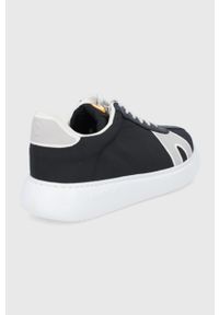 Camper buty Runner K21 kolor czarny. Nosek buta: okrągły. Zapięcie: sznurówki. Kolor: czarny. Materiał: guma