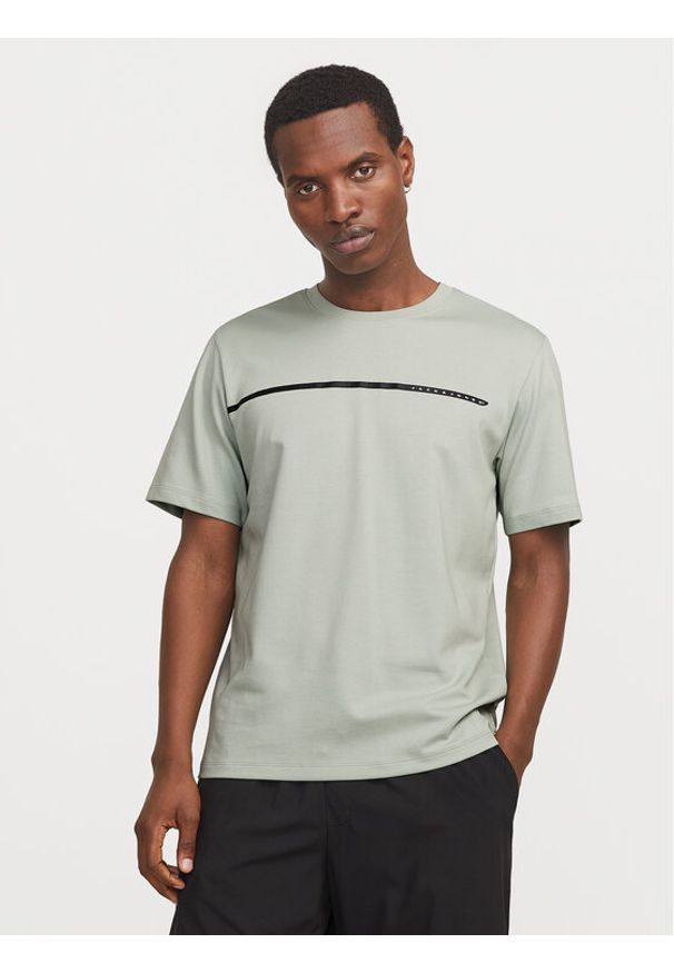 Jack & Jones T-Shirt Fusion 12273120 Zielony Regular Fit. Kolor: zielony. Materiał: syntetyk, bawełna