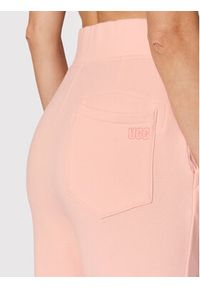 Ugg Spodnie dresowe Ericka 1117736 Różowy Relaxed Fit. Kolor: różowy. Materiał: bawełna, dresówka #3