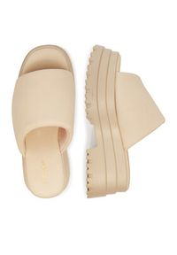 DeeZee Klapki 8602-1A Écru. Materiał: materiał