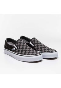 Buty na deskorolkę Vans Classic Slip-on. Zapięcie: bez zapięcia. Kolor: czarny, biały, wielokolorowy. Model: Vans Classic. Sport: skateboard