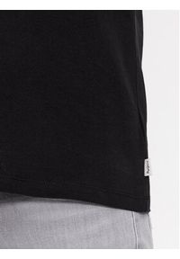 Pepe Jeans T-Shirt Clement PM509220 Czarny Regular Fit. Kolor: czarny. Materiał: bawełna #4