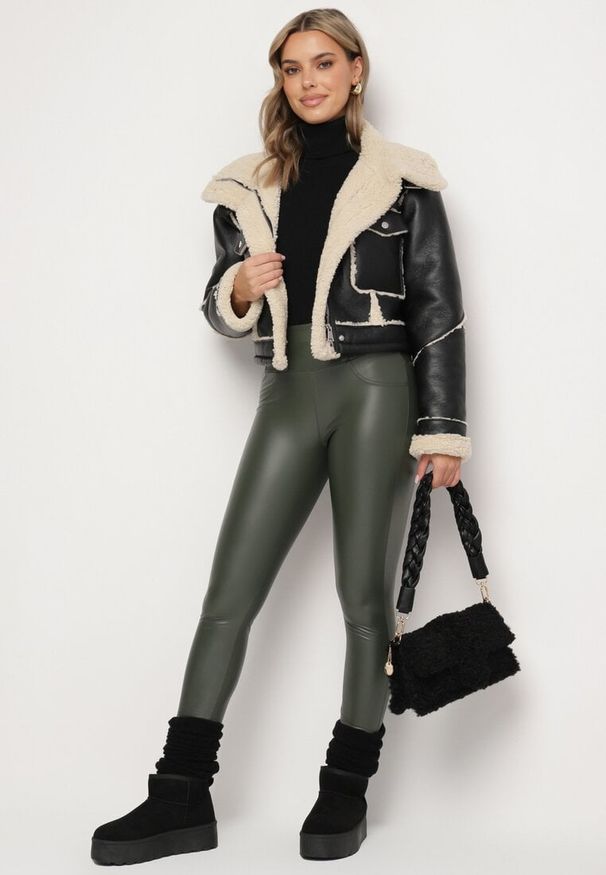 Born2be - Ciemnozielone Legginsy z Ekoskóry Ocieplane z Efektem Push-Up Labrisa. Okazja: na co dzień. Stan: podwyższony. Kolor: zielony. Materiał: materiał. Styl: elegancki, casual