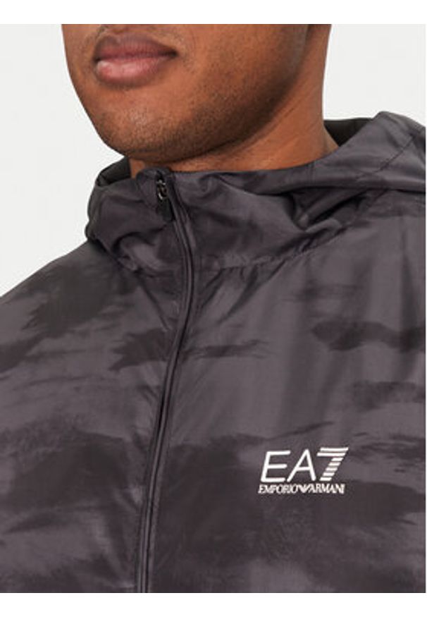 EA7 Emporio Armani Dres 7M000079 AF12948 UC001 Czarny Regular Fit. Kolor: czarny. Materiał: syntetyk