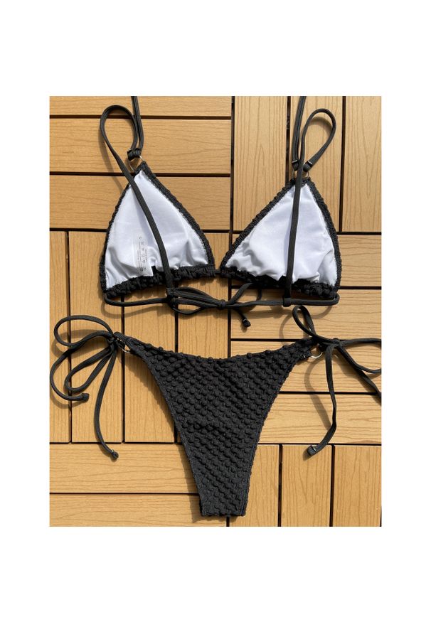 Intica - Bikini plażowe z regulowanymi ramiączkami Swaroop. Kolor: biały. Materiał: materiał