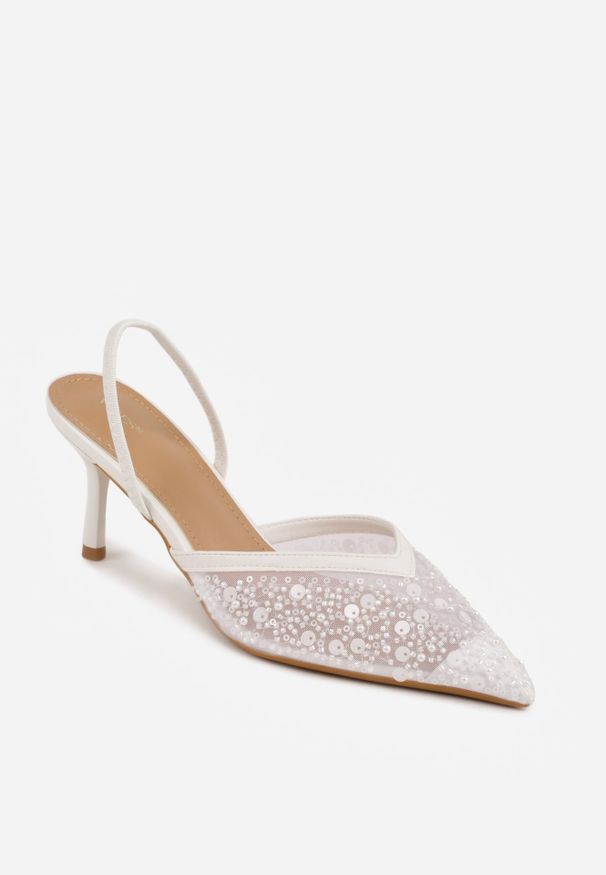 Renee - Białe Cekinowe Czółenka VICES Slingback na Szpilce z Noskiem w Szpic Ozdobione Perłami i Koralikami Kleomene. Kolor: biały. Materiał: jeans. Wzór: aplikacja. Obcas: na szpilce. Styl: elegancki