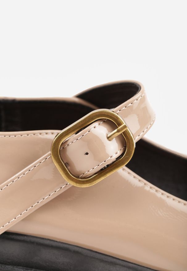 Born2be - Ciemnobeżowe Lakierowane Półbuty Mary Jane na Obcasie i Platformie Daloma. Zapięcie: pasek. Kolor: beżowy. Materiał: lakier. Sezon: wiosna, jesień, lato. Obcas: na obcasie. Wysokość obcasa: średni