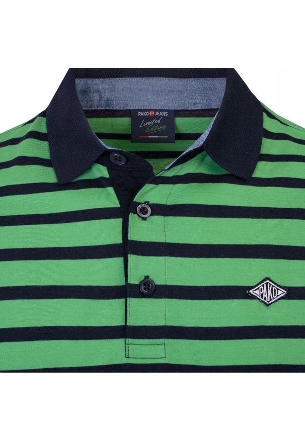 Koszulka Polo - Męska - Pako Jeans - Zielona w Granatowy Prążek. Okazja: na co dzień. Typ kołnierza: polo. Kolor: zielony, niebieski, wielokolorowy. Materiał: bawełna. Wzór: prążki, paski. Styl: casual