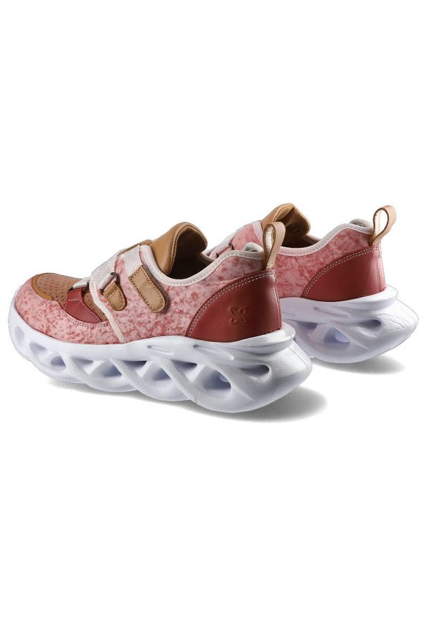 Koralowe Sneakersy Maciejka Damskie Modne Obuwie. Okazja: na co dzień. Kolor: różowy. Materiał: nubuk, zamsz, skóra. Szerokość cholewki: normalna. Obcas: na platformie. Styl: casual