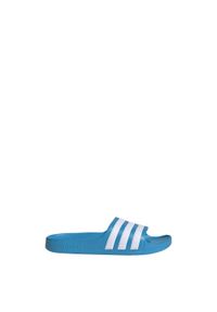 Adidas - Klapki adilette Aqua Kids. Kolor: niebieski. Sezon: lato. Styl: sportowy, elegancki