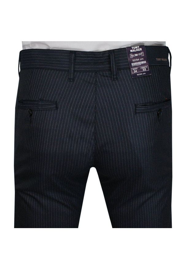 Tomy Walker - Granatowe Casualowe Spodnie Męskie, Slimowane -TOMY WALKER- Zwężane, Chinosy, Tłoczony Wzór, w Paski. Okazja: na co dzień. Kolor: niebieski. Materiał: wiskoza, elastan, poliester. Wzór: paski. Styl: casual