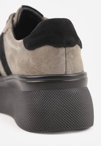 Born2be - Ciemnobeżowe Sneakersy z Zamszu Naturalnego na Grubej Podeszwie Tesolva. Okazja: na co dzień. Kolor: beżowy. Materiał: zamsz #8