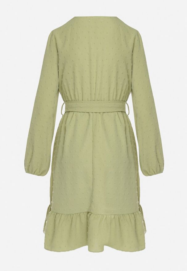 Born2be - Zielona Sukienka Mini z Tkaniny Plumeti Z Koronką i Materiałowym Paskiem Difia. Kolor: zielony. Materiał: koronka, tkanina, materiał. Wzór: koronka. Długość: mini