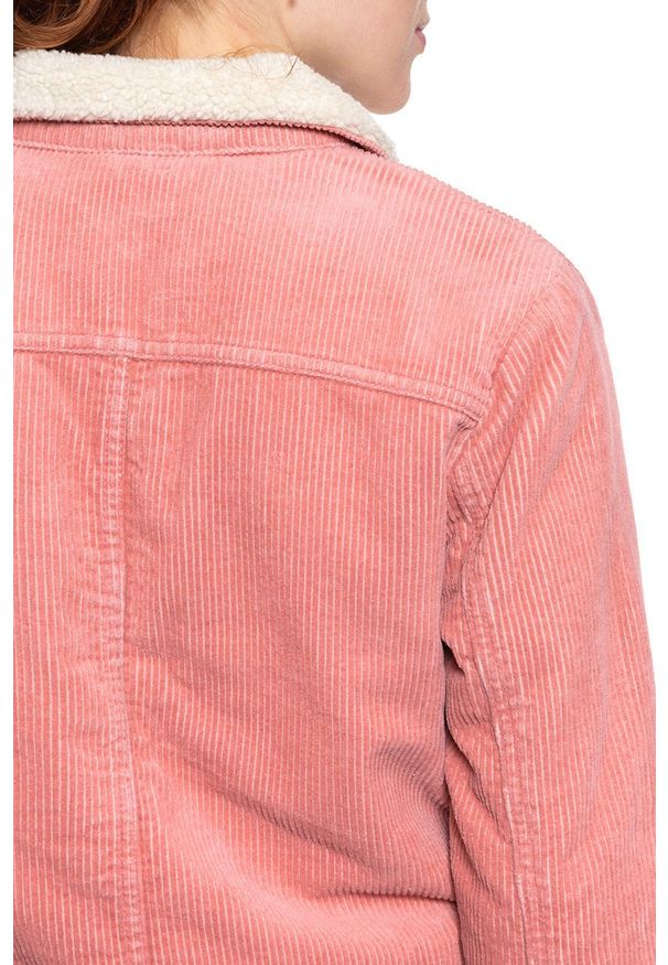Wrangler - DAMSKA KURTKA ZIMOWA WRANGLER CARPENTER JACKET BRAND APRICOT W420UPP06 112128803. Sezon: zima
