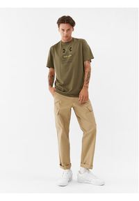 Under Armour T-Shirt Ua Core Novelty Graphic Ss 1380957 Khaki Loose Fit. Kolor: brązowy. Materiał: bawełna #3