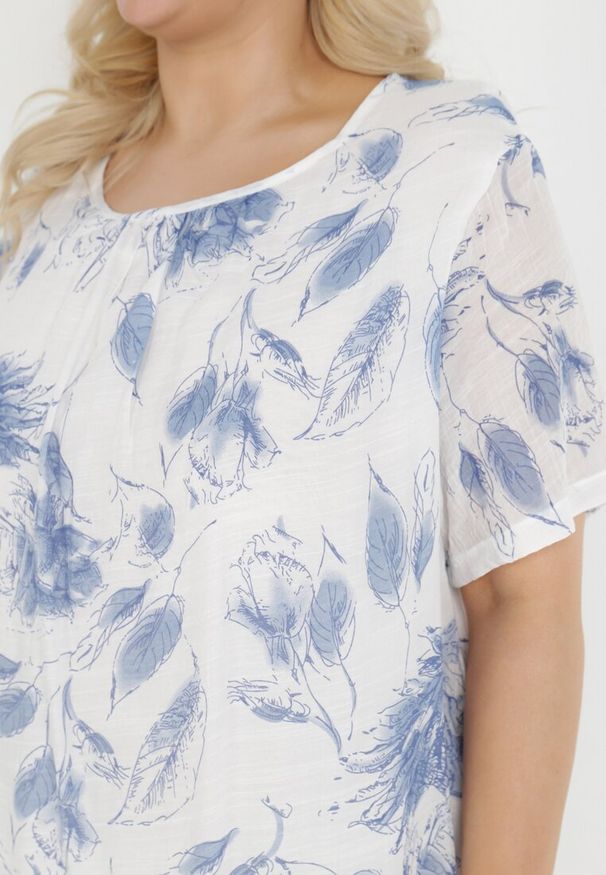 Born2be - Niebieska Sukienka z Bawełny Sebaestus. Okazja: na co dzień. Kolekcja: plus size. Kolor: niebieski. Materiał: bawełna. Wzór: kwiaty. Typ sukienki: proste, dla puszystych. Styl: casual, klasyczny, wakacyjny. Długość: midi