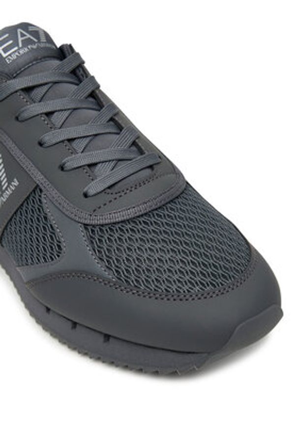 EA7 Emporio Armani Sneakersy 7X000334 AF18610 M8341 Czarny. Kolor: czarny. Materiał: skóra