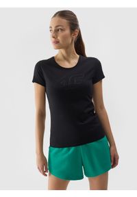 4f - T-shirt slim z nadrukiem damski - czarny. Okazja: na co dzień. Kolor: czarny. Materiał: bawełna, elastan, materiał, jersey, dzianina. Długość rękawa: krótki rękaw. Długość: krótkie. Wzór: nadruk. Styl: casual, sportowy #1