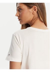 TOMMY HILFIGER - Tommy Hilfiger T-Shirt Gold Crest WW0WW46153 Biały Regular Fit. Kolor: biały. Materiał: bawełna #4