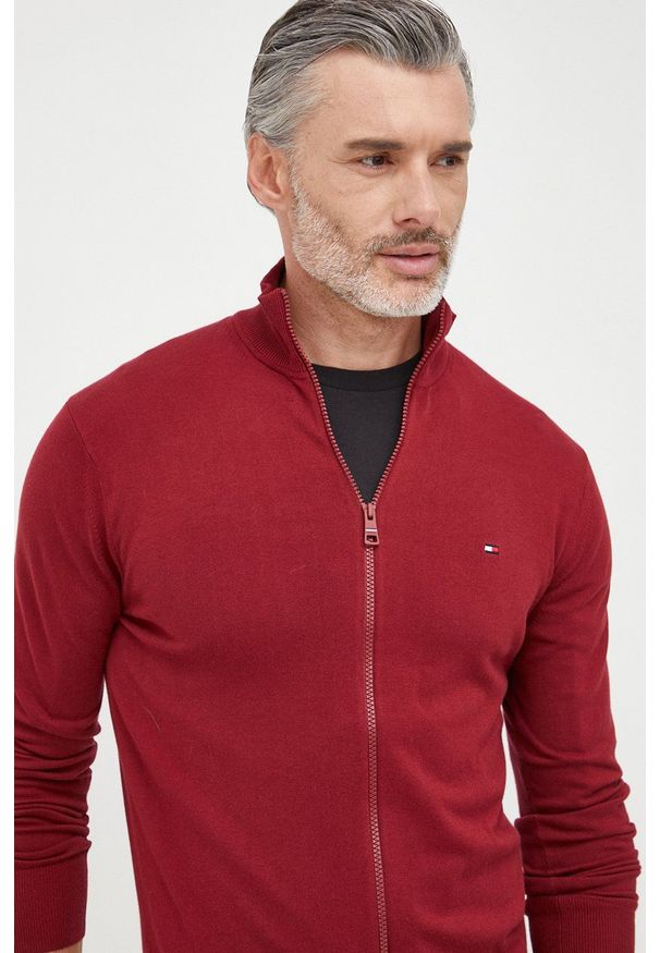 TOMMY HILFIGER - Tommy Hilfiger sweter męski kolor czerwony. Okazja: na co dzień. Kolor: czerwony. Styl: casual