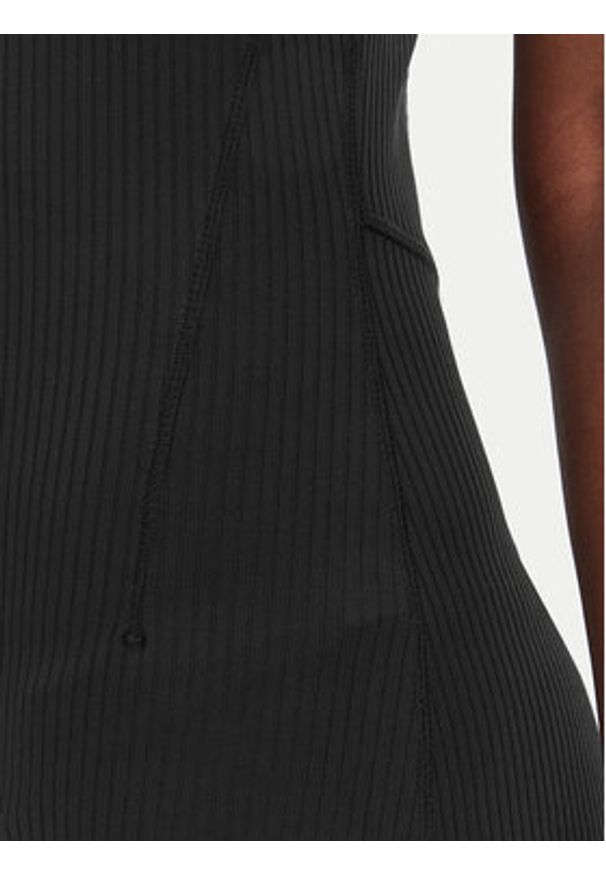 Reebok Sukienka codzienna Reebok x Ewa Chodakowska Lenka RK25617CCW Czarny Slim Fit. Okazja: na co dzień. Kolor: czarny. Materiał: syntetyk. Typ sukienki: proste. Styl: casual