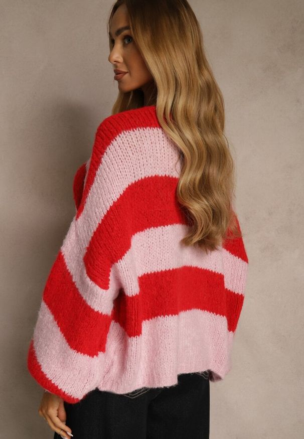 Renee - Czerwony Oversizowy Kardigan w Paski z Wiązaniem z Domieszką Wełny i Wiskozy Retile. Kolor: czerwony. Materiał: wełna, wiskoza. Wzór: paski