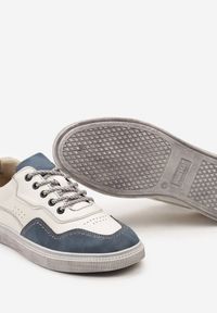 Born2be - Białe Sznurowane Buty Sportowe z Ozdobnym Przeszyciem na Nosku i Pięcie Deimos. Zapięcie: sznurówki. Kolor: biały. Materiał: jeans #3