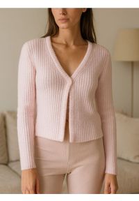 Sinsay - Sweter zapinany na guzik - różowy. Kolor: różowy