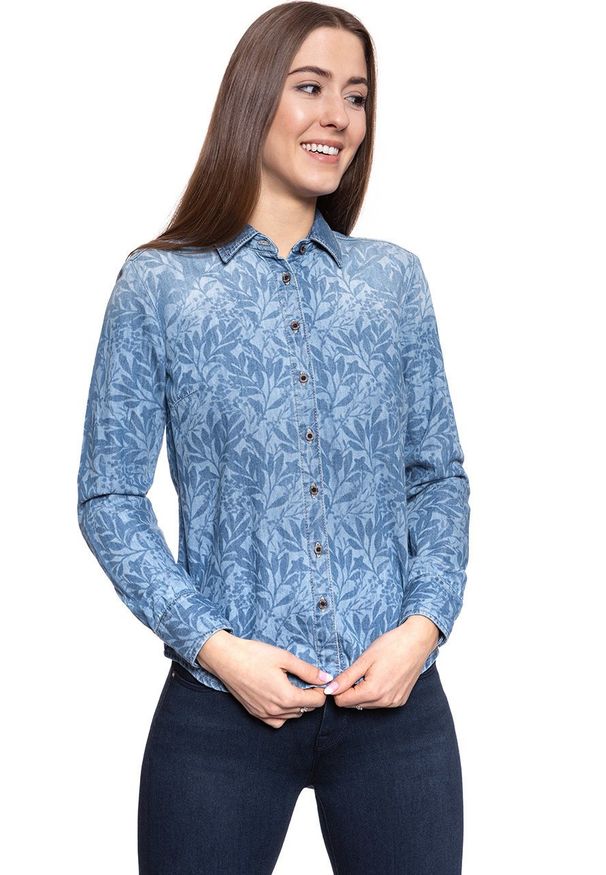 Mustang - KOSZULA JEANSOWA DAMSKA MUSTANG Erin 1010094 5000 585. Materiał: jeans