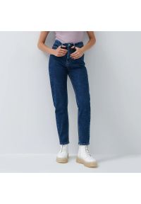 House - Slim mom jeans - Granatowy. Kolor: niebieski