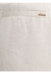 Big-Star - Szorty damskie luźne z dodatkiem lnu beżowe Maryliani 800. Okazja: na co dzień. Stan: podwyższony. Kolor: beżowy. Materiał: len. Sezon: lato. Styl: elegancki, casual, klasyczny #6