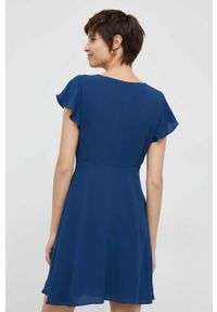 Pepe Jeans sukienka kolor granatowy mini rozkloszowana. Kolor: niebieski. Materiał: tkanina. Wzór: gładki. Długość: mini #4
