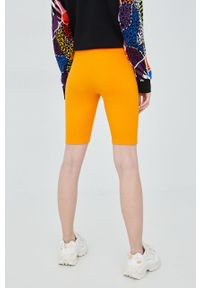adidas Originals szorty Adicolor HF7483 damskie kolor pomarańczowy z aplikacją high waist HF7483-BORANG. Stan: podwyższony. Kolor: pomarańczowy. Materiał: bawełna, dzianina. Wzór: aplikacja #2