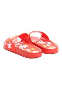 Born2be - Czerwone Klapki Flowered Garden. Nosek buta: otwarty. Kolor: czerwony. Materiał: guma. Wzór: kwiaty, aplikacja #2