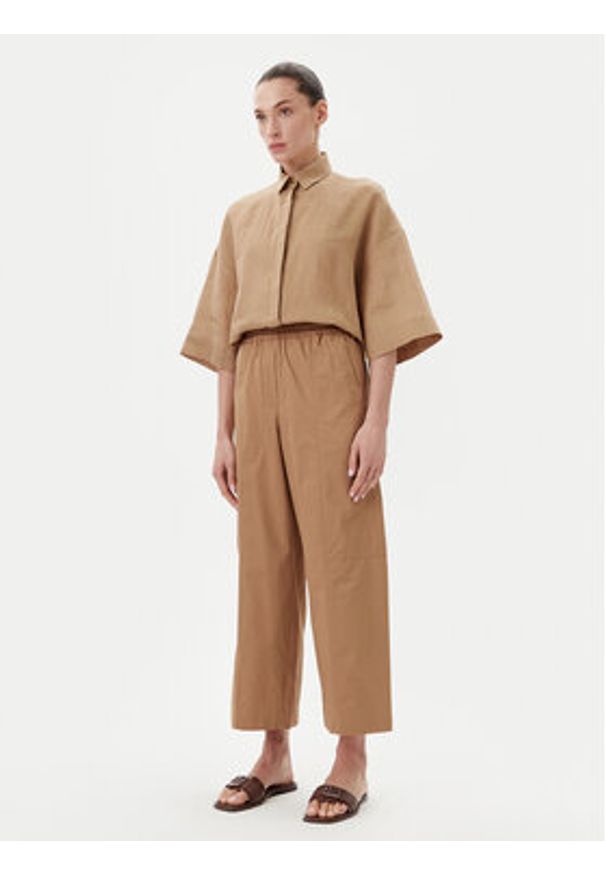 Weekend Max Mara Spodnie materiałowe Milva 2515131092 Brązowy Relaxed Fit. Kolor: brązowy. Materiał: bawełna