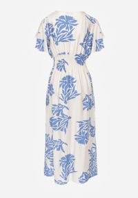 Born2be - Niebieska Wiskozowa Sukienka o Rozkloszowanym Kroju z Kopertowym Dekoltem Morgassa. Okazja: na co dzień. Kolor: niebieski. Materiał: wiskoza. Wzór: kwiaty. Sezon: lato. Typ sukienki: kopertowe. Styl: casual, klasyczny #6