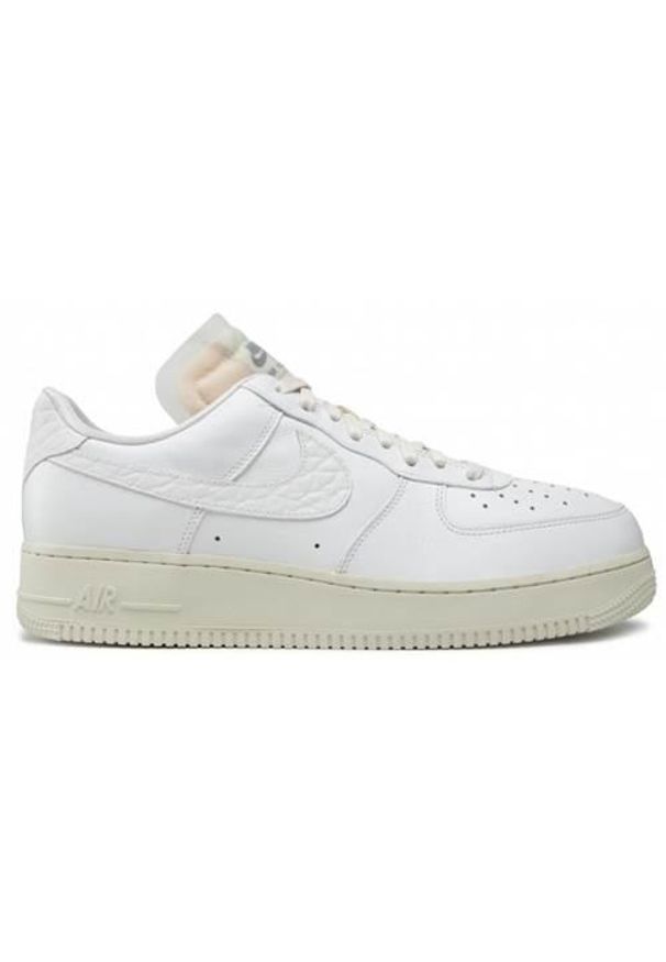 Buty do chodzenia damskie Nike Air Force 1 LO Prm. Zapięcie: sznurówki. Kolor: biały. Materiał: materiał, guma, syntetyk. Szerokość cholewki: normalna. Model: Nike Air Force. Sport: turystyka piesza