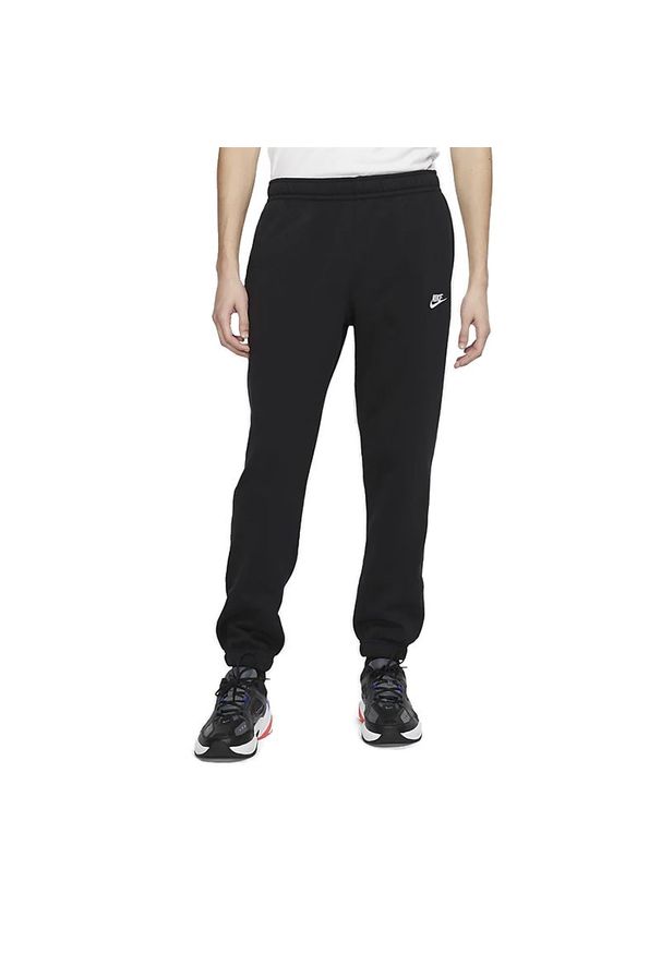 Spodnie Nike Sportswear Club Fleece BV2737-010 - czarne. Kolor: czarny. Materiał: materiał, bawełna, dresówka
