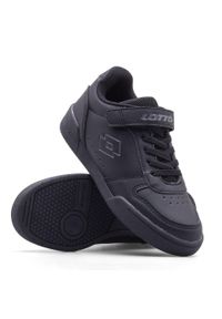 Buty sportowe dziecięce LOTTO TITANIS OC K sneakersy. Kolor: czarny. Sport: turystyka piesza