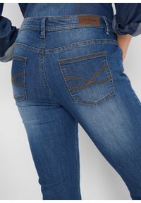 bonprix - Dżinsy Slim Fit mid waist, cropped. Kolor: niebieski #2