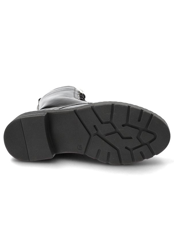 Czarne Botki Marco Tozzi Buty Ocieplane Damskie. Okazja: na co dzień. Kolor: czarny. Materiał: skóra. Obcas: na obcasie. Styl: klasyczny, casual, elegancki. Wysokość obcasa: niski